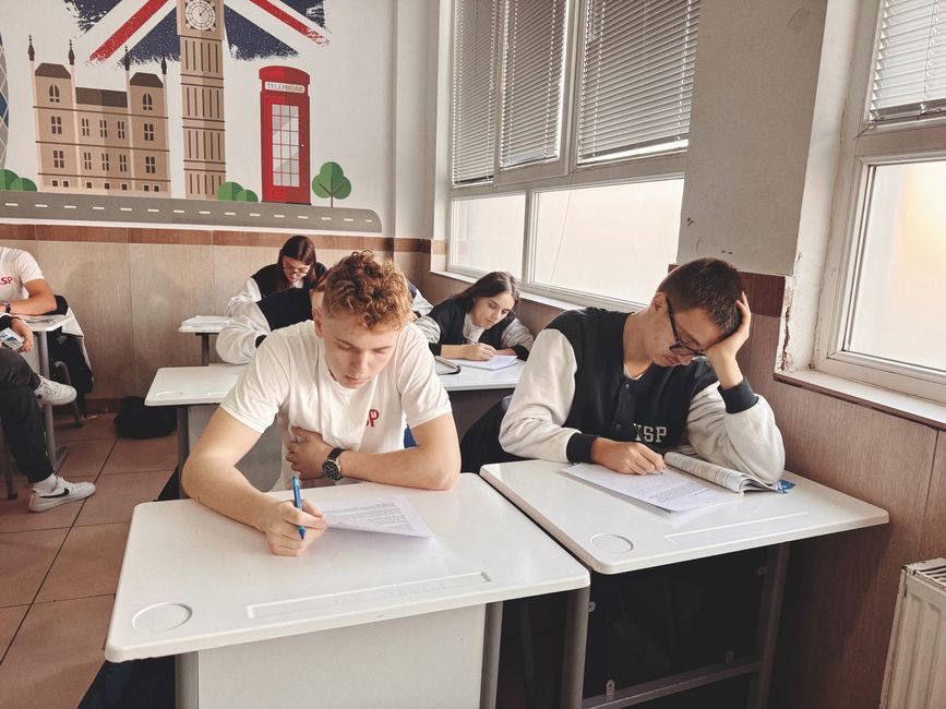 Englisch Sprachkurse: Lernplan und Modulübersicht aufbereitet für den Unterricht